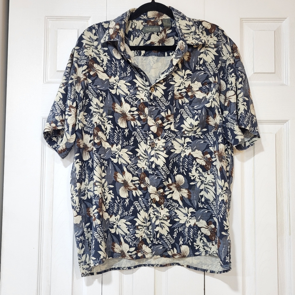 Van Heusen Mens M 100% Silk Button Down Navy Cream Floral Shirt Hawaiian Luxury